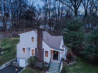 48 Martha Pl, Chappaqua, NY 10514