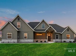 9739 S Prairie Falcon Ave, Nampa, ID 83686