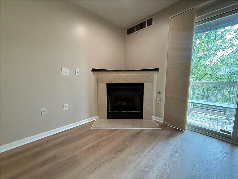 862 Brandon Ave — Photo 5