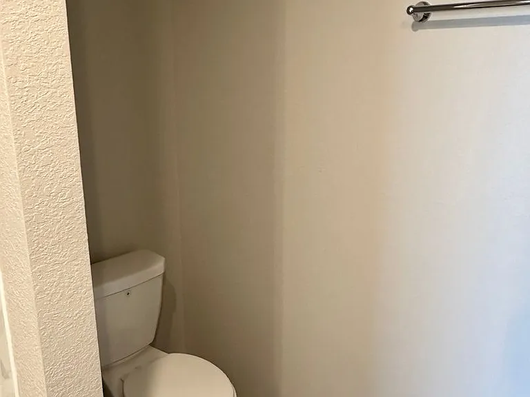 5115 Yukon Dr — Photo 5