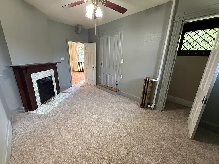 929 Franklin St #3 — Photo 11