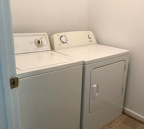 5th image of 1539 W 40th St #B