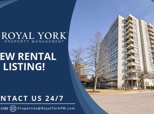 12 Laurelcrest St #710, Brampton, ON L6S5Y4