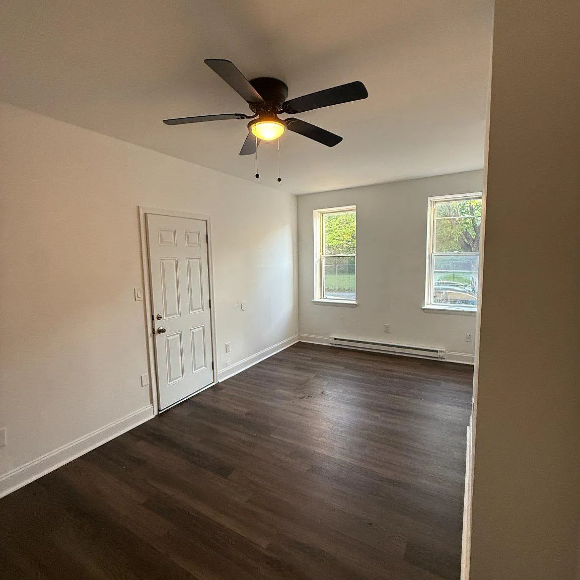 1 bed, 1.0 bath, 1750 sqft, $1,150 — Photo 2