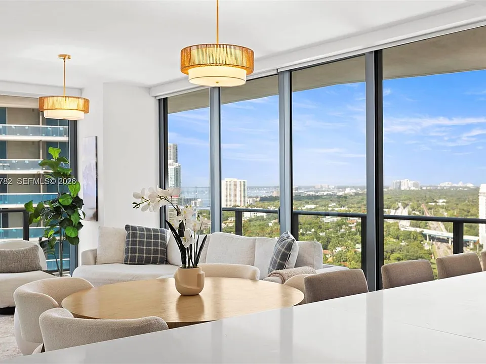 1300 S Miami Ave #2206