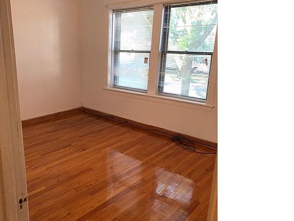 2nd image of 508 S California Ave #3