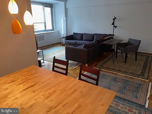 4200 Cathedral Ave NW #708 — Photo 4