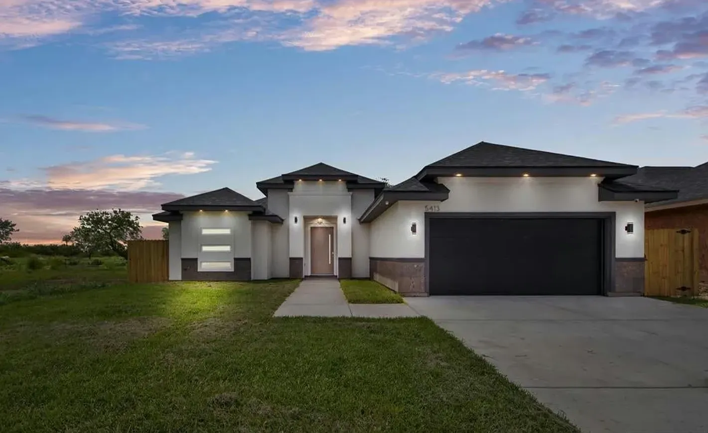 3 bed, 2.5 bath, 1732 sqft, $2,650 — Photo 1
