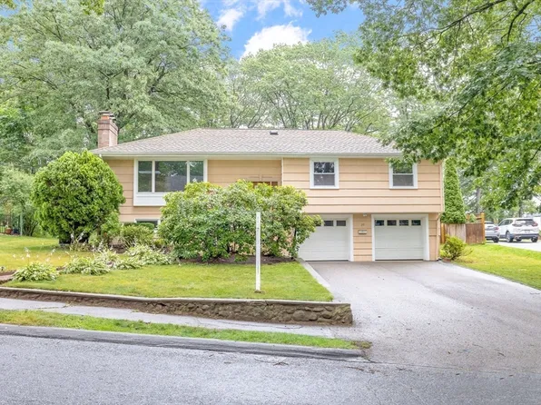 20 Dell Ave, Needham, MA 02492