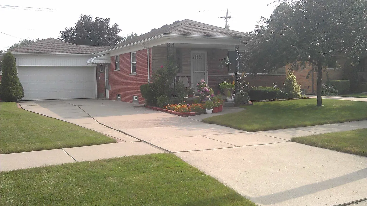 11096 Irvington Dr photo 1