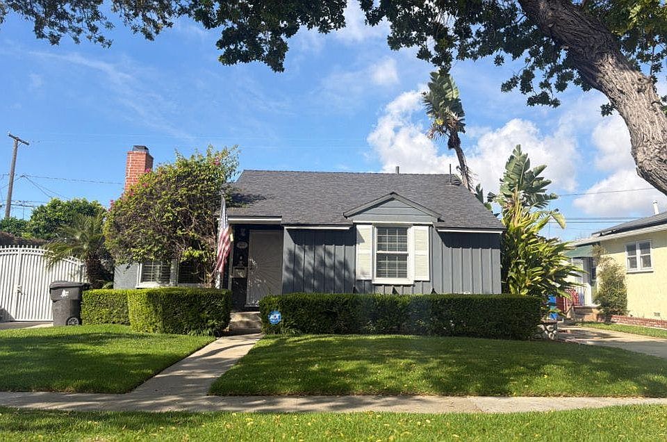 1st image of 1841 N Bellflower Blvd