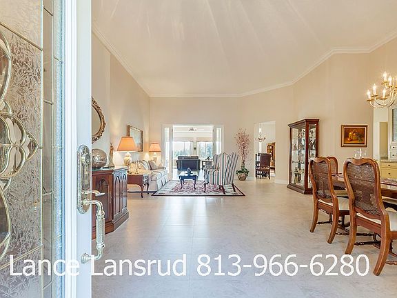 4th image of 15208 Arbor Hollow Dr