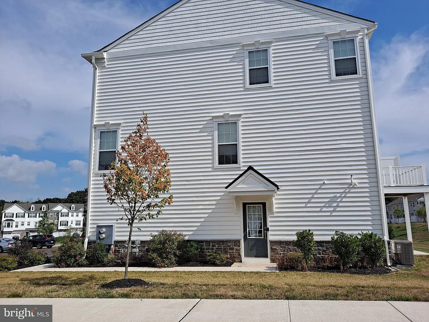 229 Cadence Ct — Photo 2