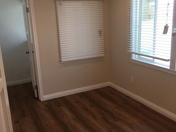 4th image of 353 S Walnut Grove Ave APT A