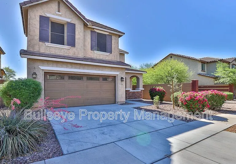 7321 N 89th Dr — Photo 2