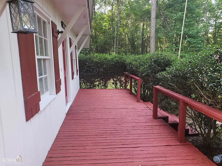 418 Country Club Rd — Photo 4