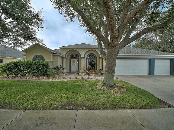 2nd image of 3732 Sunward Dr