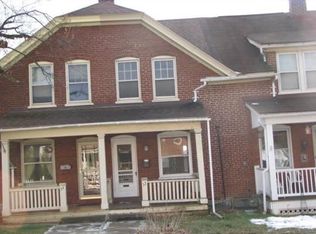 32 E Locust St, Lebanon, PA 17042