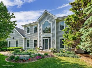 329 Woodside Dr, West Chicago, IL 60185