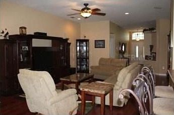 4th image of 7707 Monarch Hillway
