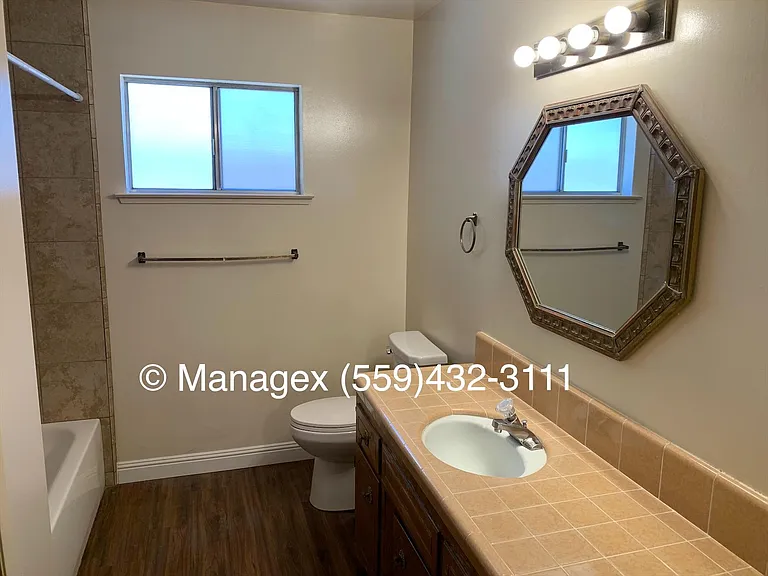 6448 N Colonial Ave #103 — Photo 10