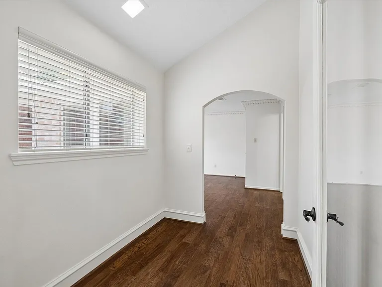6511 Pauma Dr — Photo 15