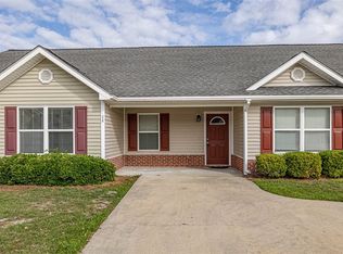 220 Promise Ln, Brunswick, GA 31525