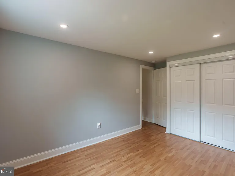 5776 Yellowrose Ct — Photo 13