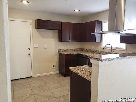 3rd image of 14206 Ridge Meadow Dr