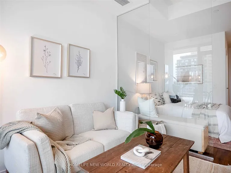 8 Hillsdale Ave E #920 — Photo 8