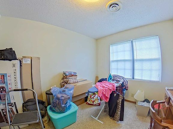 5th image of 942 Fairman Dr