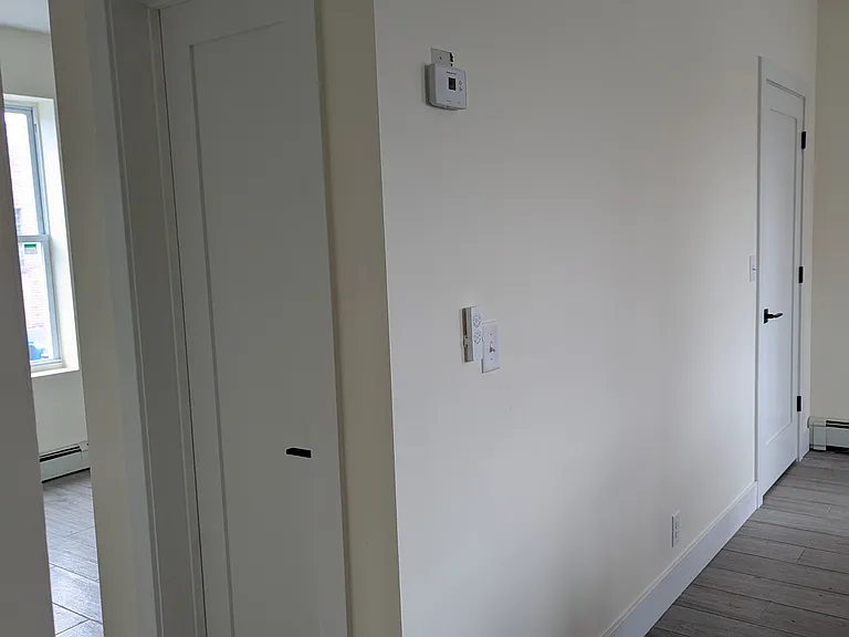 6 S Cedar St — Photo 16