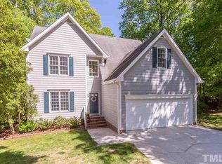 10008 Quillstone Ct, Raleigh, NC 27613