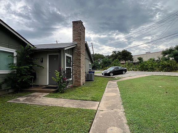 2nd image of 10510 Little Pebble Dr #B