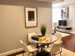 1699 Mass Ave #202, Cambridge, MA 02138