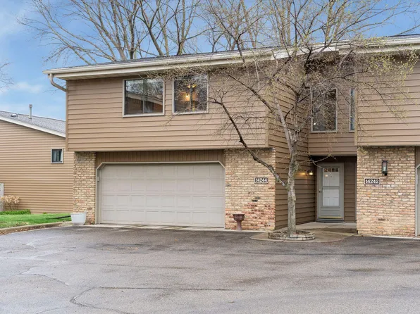 14244 Chestnut Dr, Eden Prairie, MN 55347