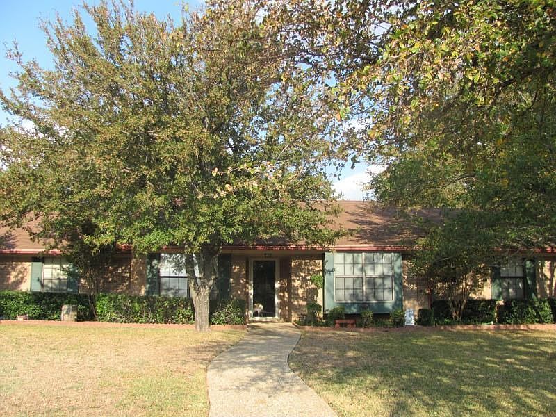 1st image of 222 Lajuana Dr