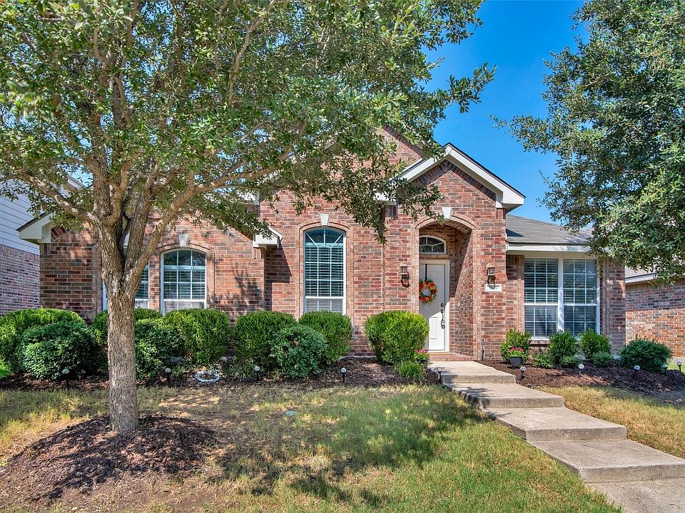 1st image of 1510 Brookhollow Dr