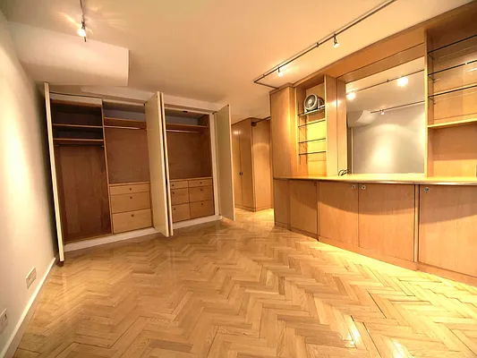 Rented by Keller Williams NYC | media 19
