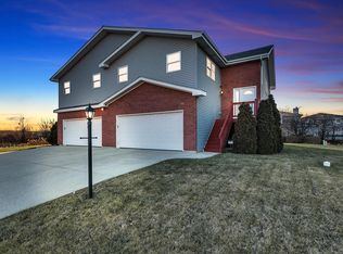 908 Century Way, Racine, WI 53406