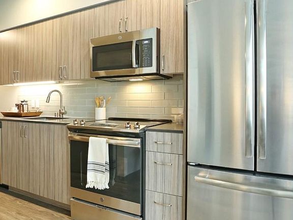 2nd image of 8356 165th Ave NE #B30