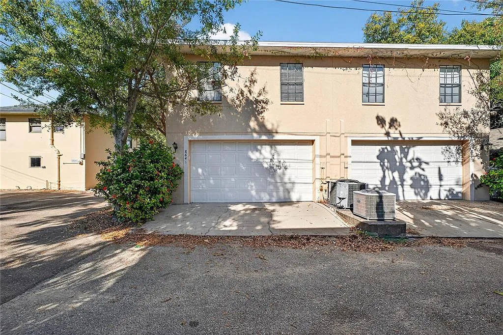 3 bed, 2.5 bath, 1410 sqft, $3,750 — Photo 4