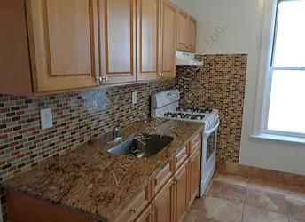 Rented by Zikos Realty Services