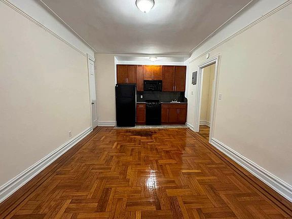 2nd image of 83-83 118th St #2AA