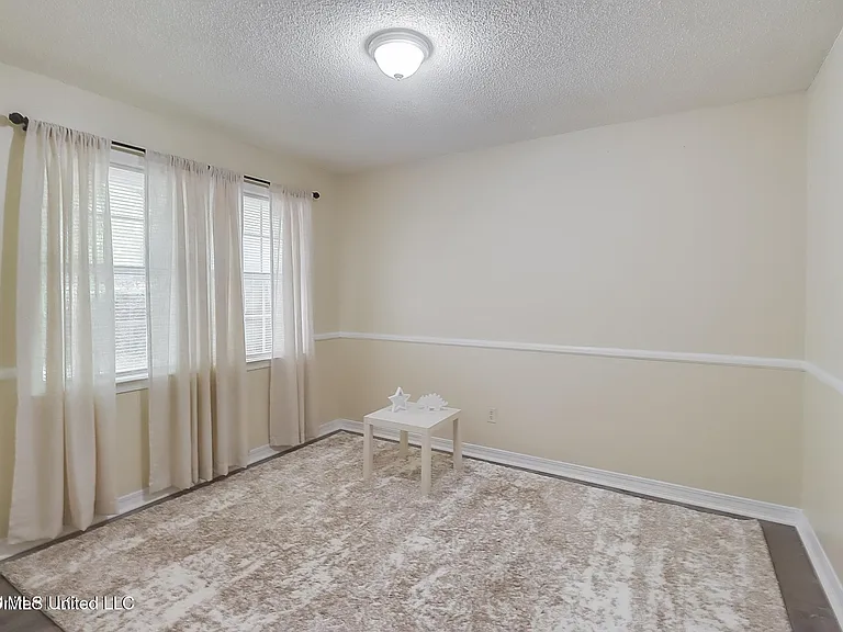 9228 Pointe Aux Chenes Rd — Photo 11
