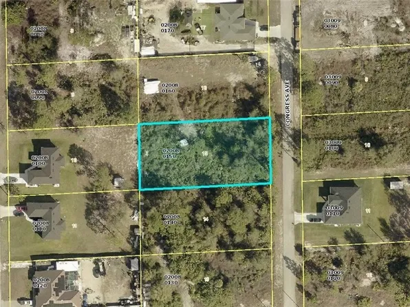 1605 Congress Ave, Lehigh Acres, FL 33972