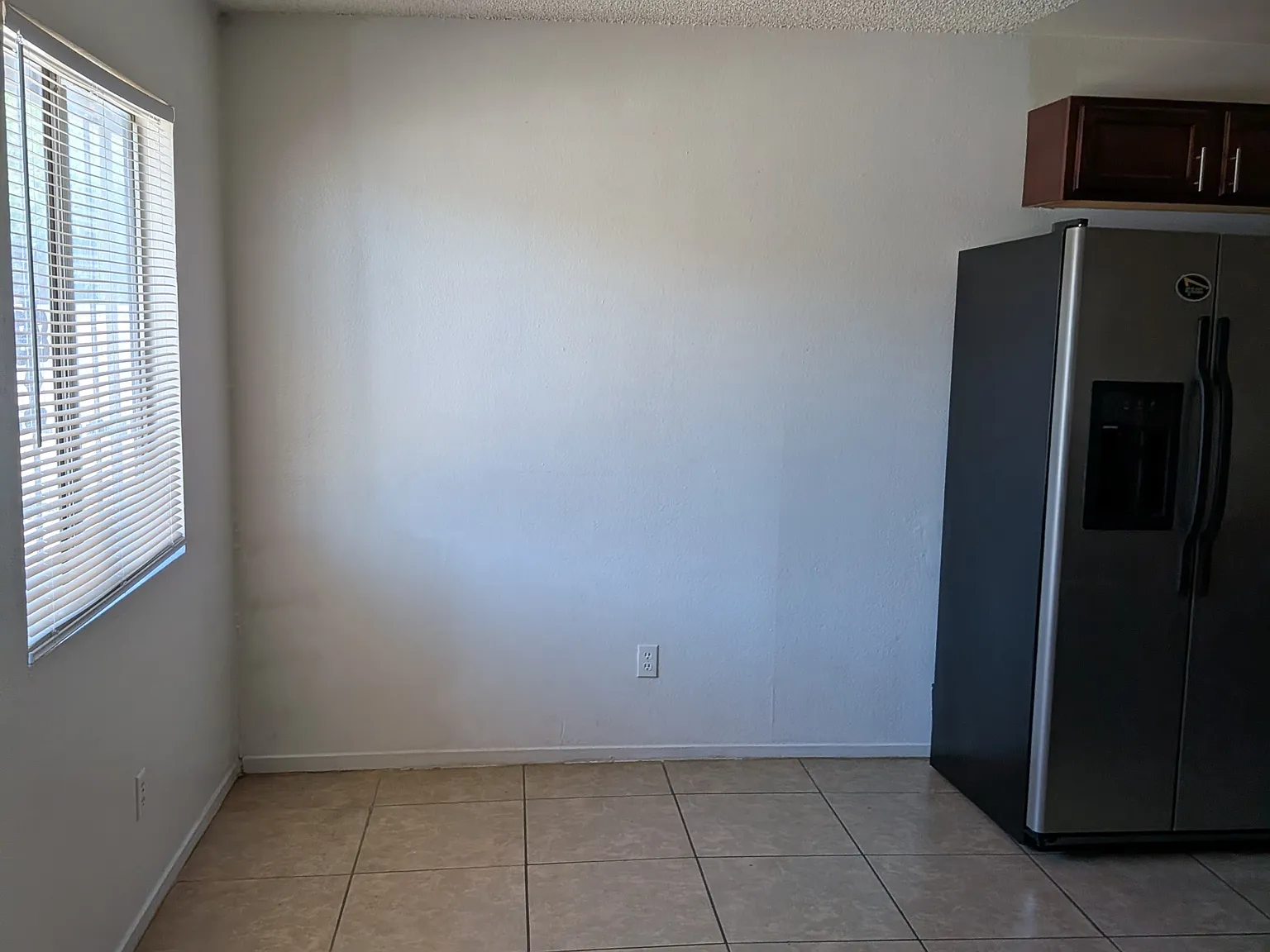 2 bed, 760 sqft, $1,000 — Photo 2