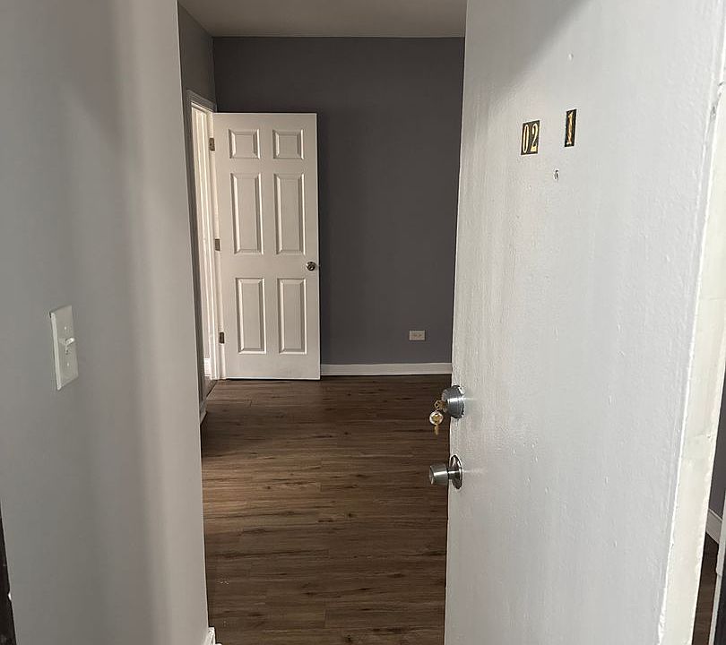 1st image of 7000 S Stewart Ave #7002-2