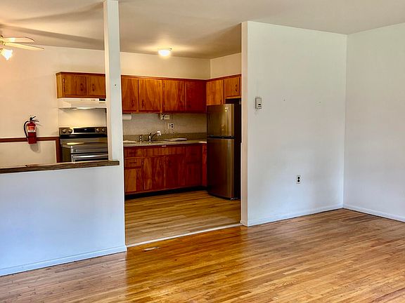 4th image of 106 Hope Road #C