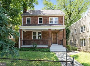 3910 Yuma St NW, Washington, DC 20016
